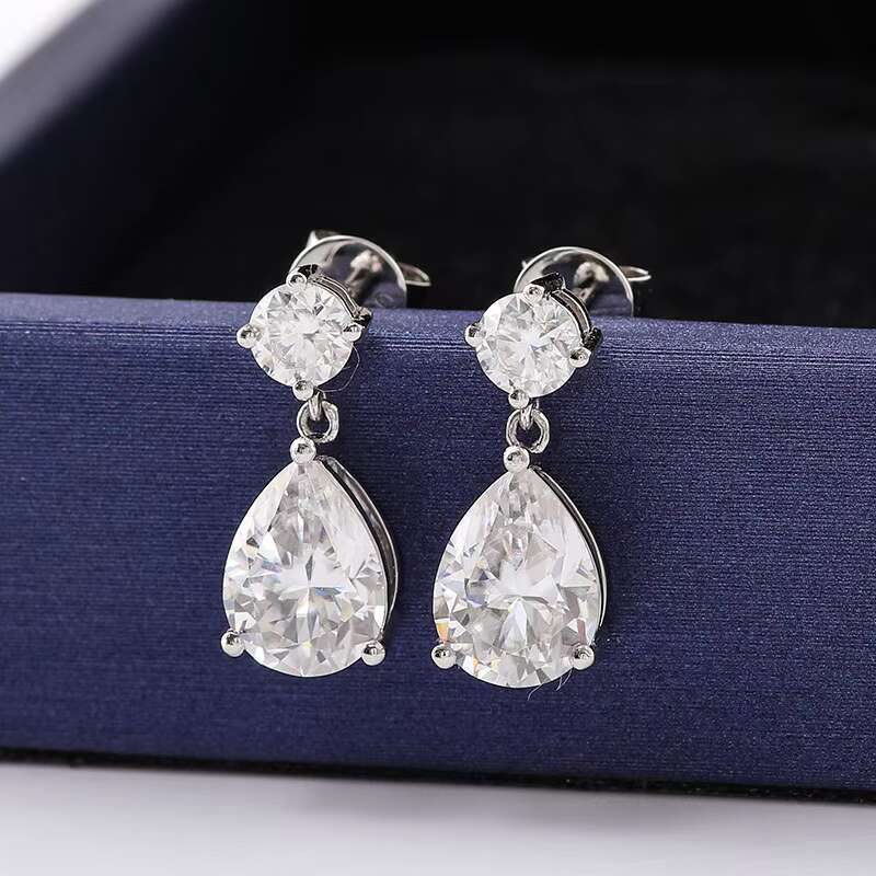 Pear Shape VVS Diamond Moissanite PT950 Stud Earrings Customized Earrings for Women