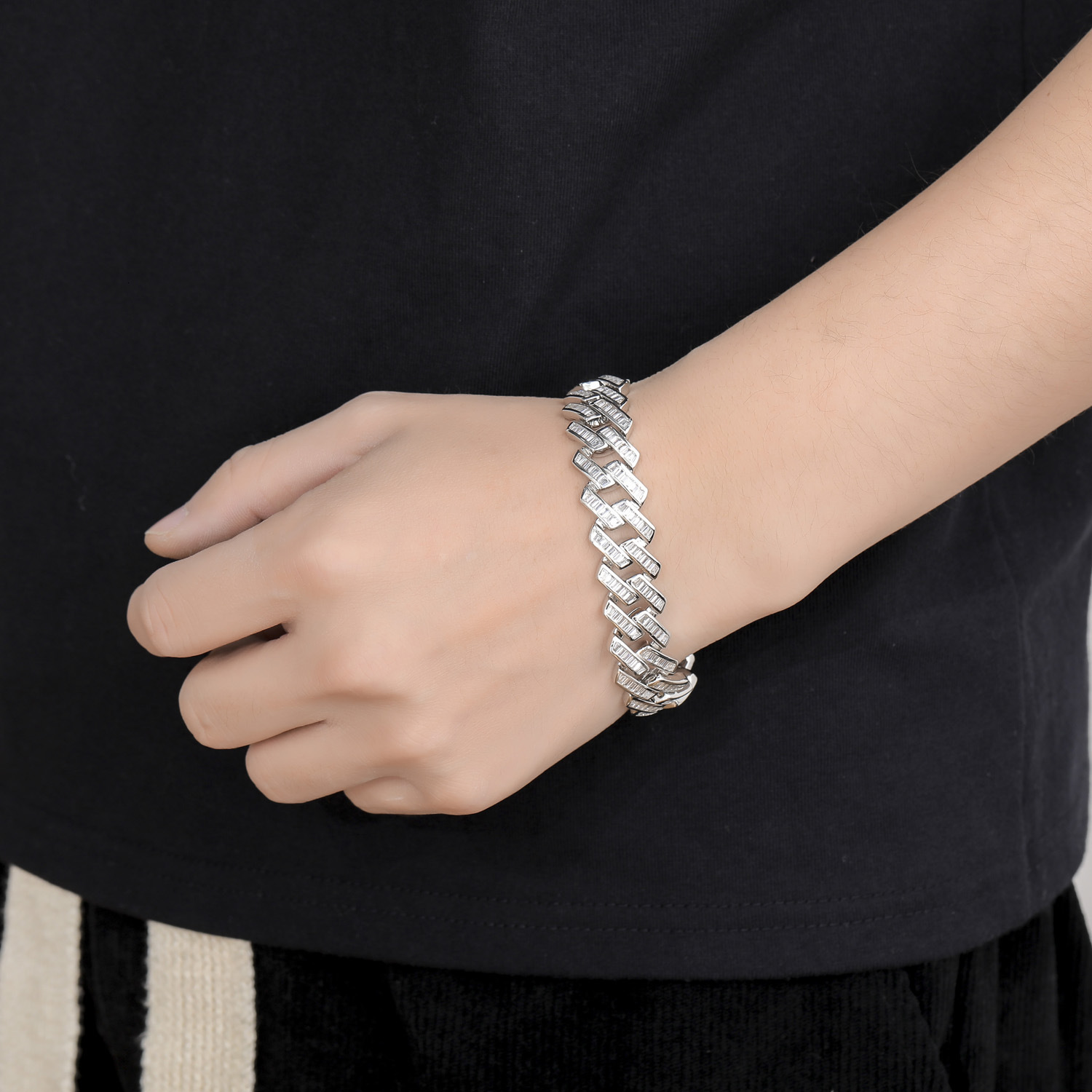 Hip Hop Bracelet 16mmT Square Moissanite Spring Buckle Diamond Cuban Chain Mens Hip Hop Accessories moissanite