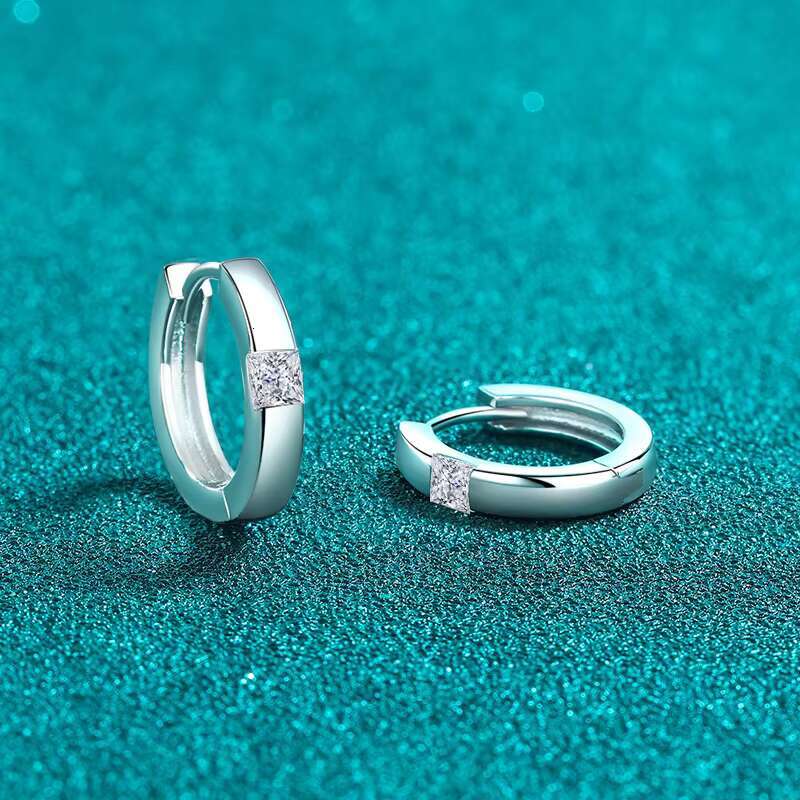 S925 Sterling Silver Moissanite Earrings for Women with square Diamonds Simple and High-end Earrings