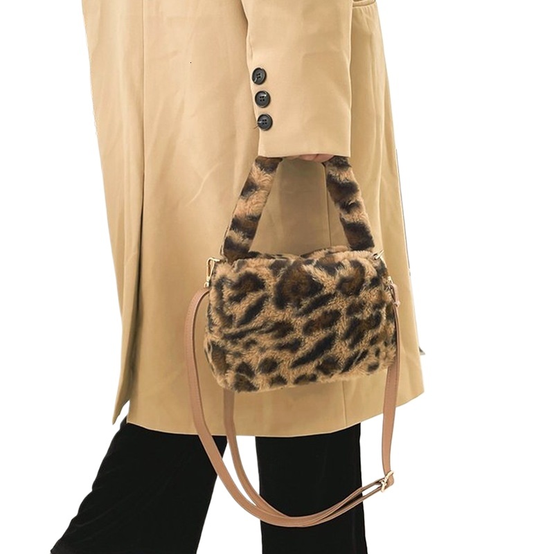 designer 2025 New Plush Bag High-end Pink Leopard Print Furry Handbag for Women Cute Fashion Handheld Crossbody Bag
