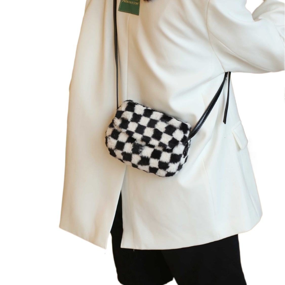 designer Fluffy Bag Autumn Style High-end Women's Black and White Plaid Plush Saddle Bag Niche Design Single Shoulder Crossbody Bag for Women