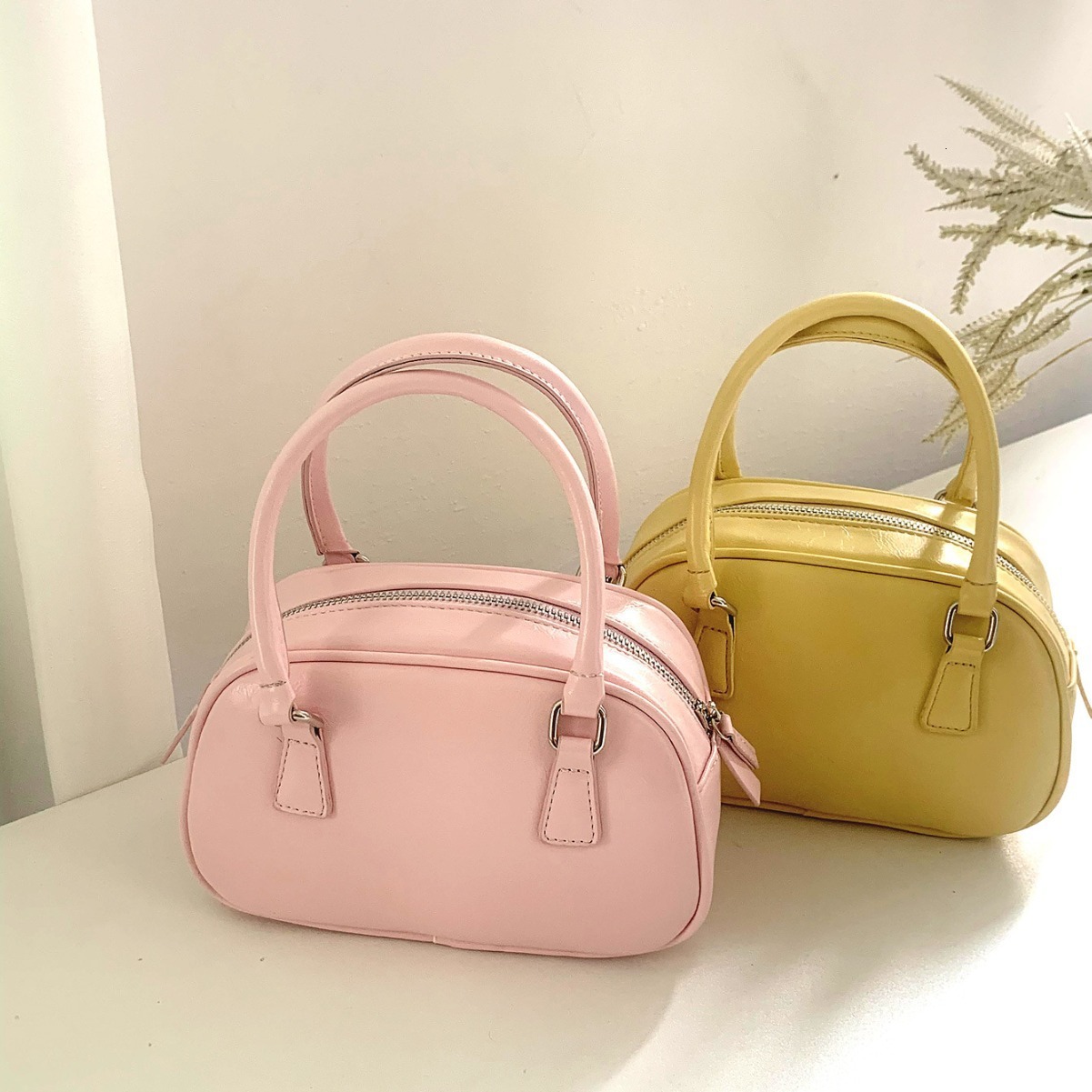 designer 2025 New PU Texture Silver Bag Polyester Small Square Bag Fashion Versatile Handbag Crossbody Bowling Ball Small Bag