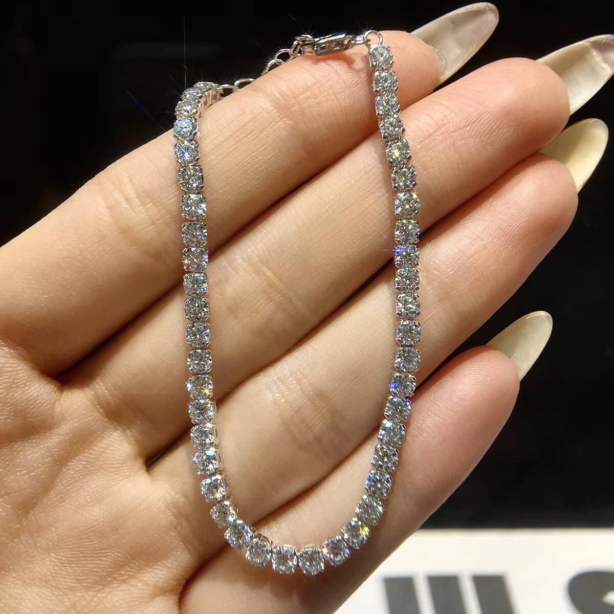 Real Moissanite Tennis Bracelet 0.1ct Women's Sterling Sier White Gold Plated Eternal Wedding Boutique Jewelry
