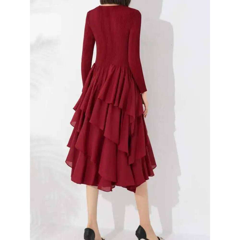 LANMREM Elegant Pleated Dress For Women Round Neck Long Sleeves Ruffles A-Line Dresses Fashion 2025 Spring New 32C2026