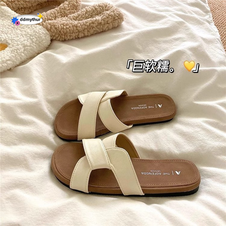 High-End Soft Sole Cross Slippers for Women Summer 2025 New Outdoor Sandals Women's Beach Shoes ddmythur