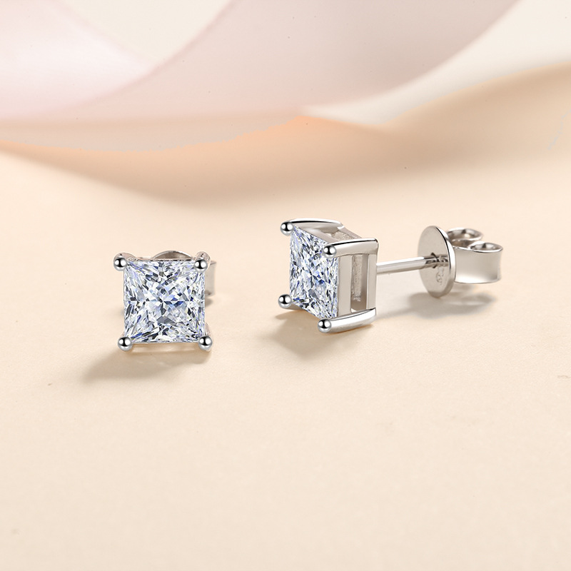 925 Sterling Silver Princess-Cut Moissanite Stud Earrings for Women, Square Shaped Diamond-Like Earrings, Elegant and Sparkling Silver Jewelry
