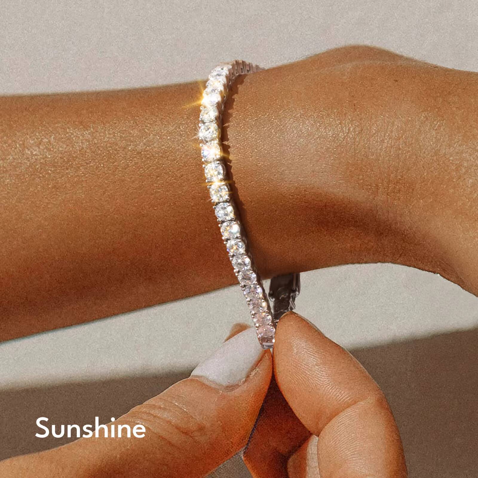 Moissanite Jewelry for Women and Men 2/3/4/5mm D Color VVS1 Round Cut 14k White Gold Plated Sterling Sier Tennis Bracelet