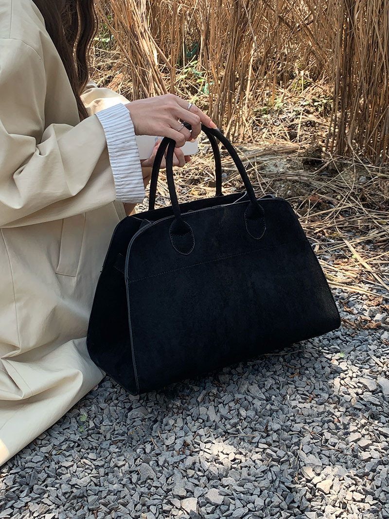 designer 2025 New Autumn Winter Retro Faux Suede Tote Bag for Women Large Capacity Shoulder Commuter Handbag Shopping Bag