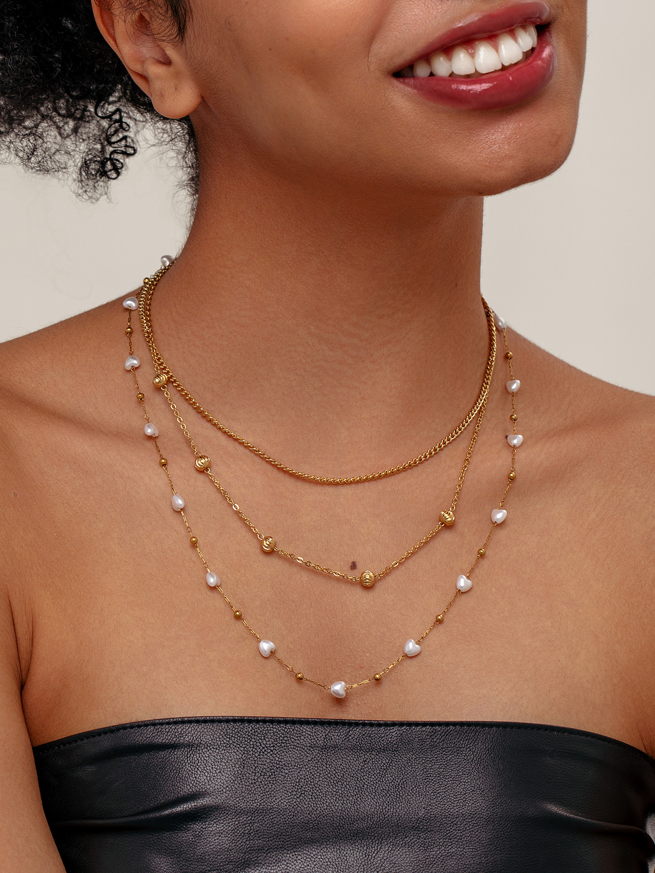 New Pearl Beaded Necklace Simple Twist Chain Women's Stainless Steel Fashion Commuter Design Jewelry