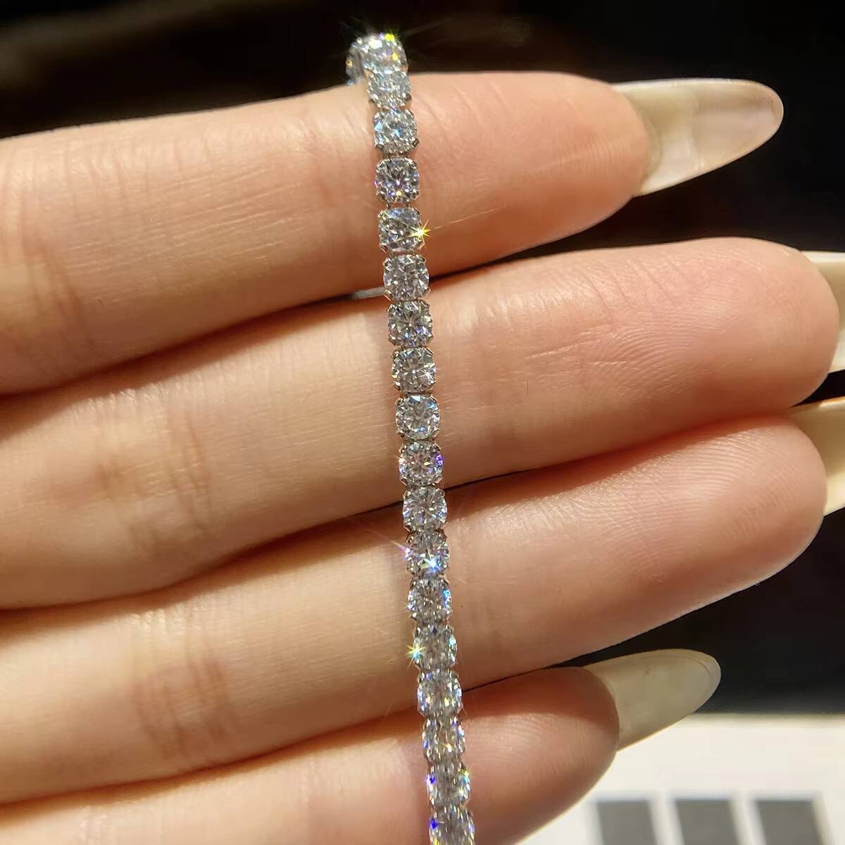 Real Moissanite Tennis Bracelet 0.1ct Women's Sterling Sier White Gold Plated Eternal Wedding Boutique Jewelry