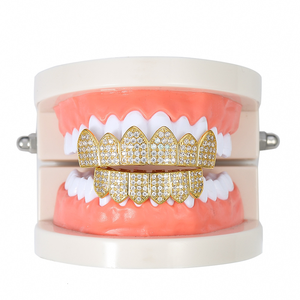Micro inlaid Moissanite Gold Teeth Set with Sharp Teeth for Halloween Dressing Hip Hop Teeth Set Accessories Gold Teeth Set Hip Hop Jewelry moissanite