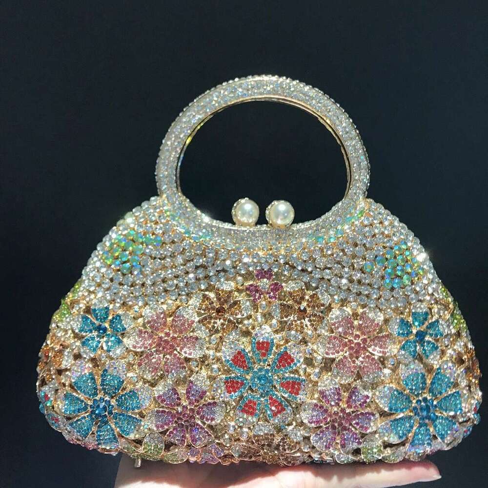 Designer Luxury Daisy Flower Rhinestone Tote Bag Crystal Women Evening Bags Designer Party Banquet Clutch Purse Fashion Diamone Handbag