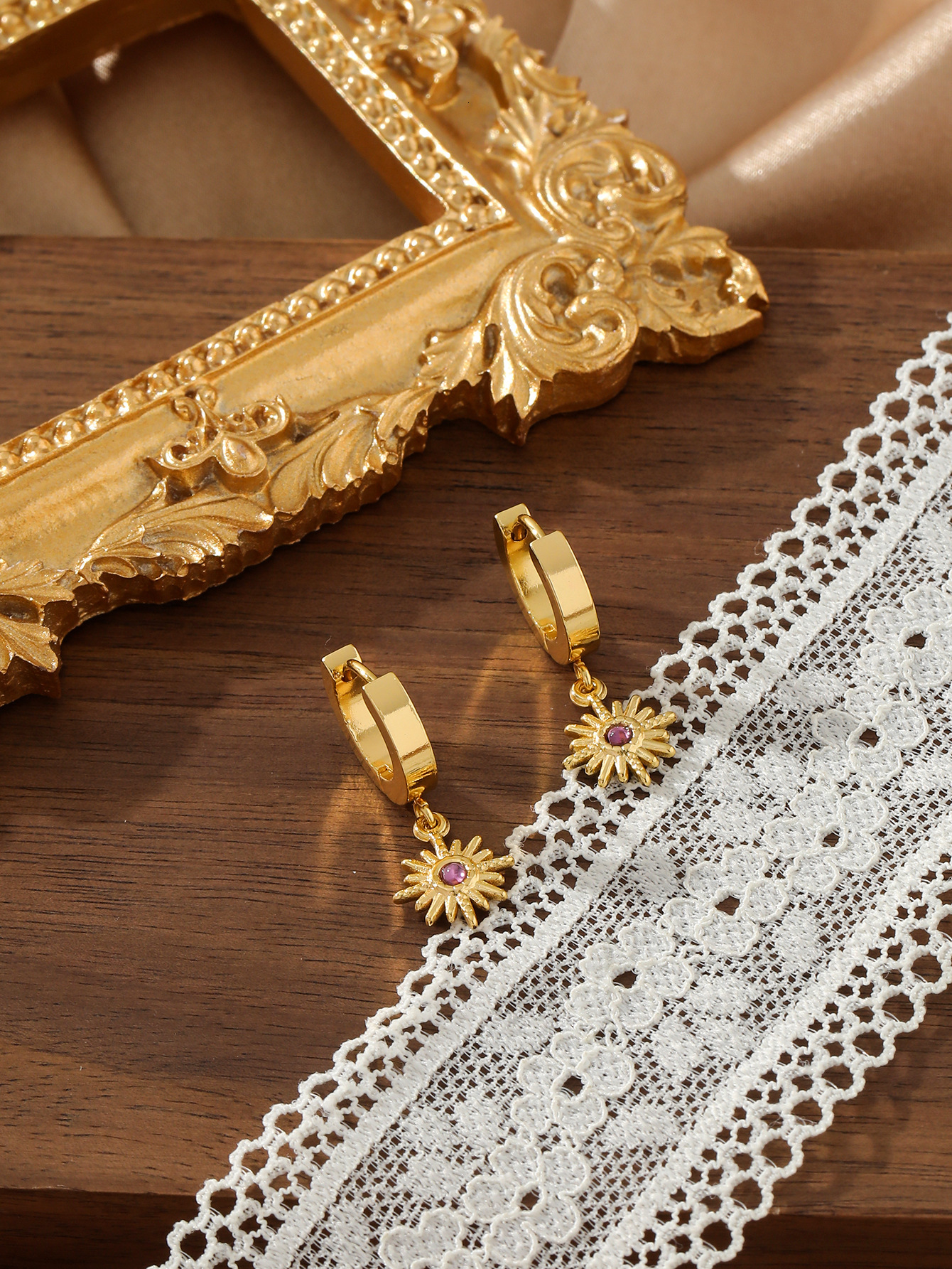 Zircon Earrings Ins High-end Sense Personality Simple Versatile Ear Jewelry