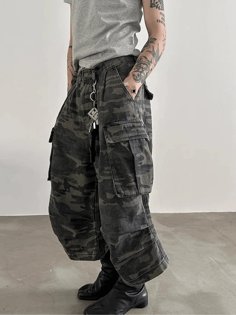 REDDACHiC Men Camouflage Denim Shorts Distressed Vintage Pleated Wide Leg Multi-pocket Cargo Jeans Jorts Hip Hop Punk Streetwear 250530