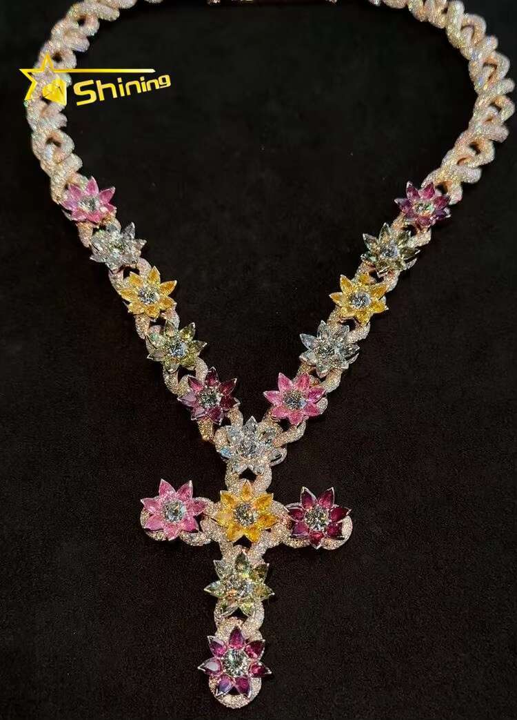 High End Jewelry Manufacturer Custom Moissanite Pendant Flower 3D Design Rose Gold Custom Cross Pendant Necklace