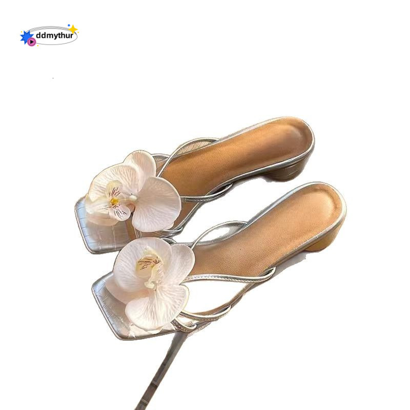 Sheepskin Version~Thailand Niche Floral Sandals for Women Summer Comfortable Square Open Toe Chunky Heel Outdoor Half Mules High Heels