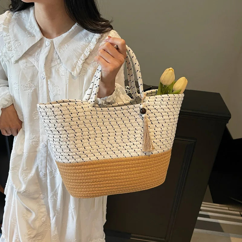 Quality Summer Beach Tote Bags For Women Cotton Rope Woven Contrast Color Large Capacity Shopper Shoulder Totes With Tassels 250530
