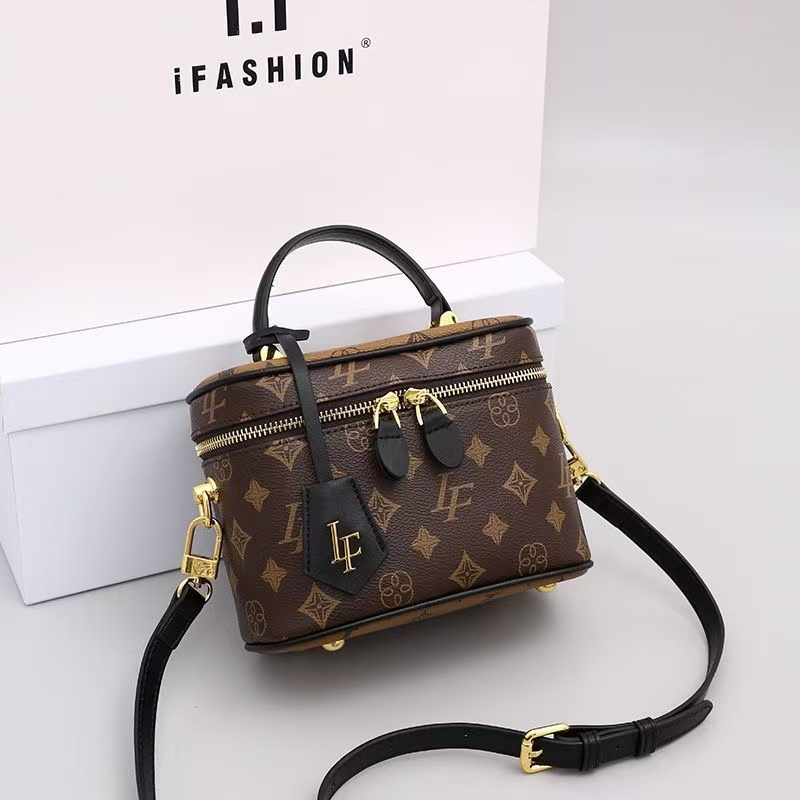 Designer onthego Tote bag, leather designer messenger bag, Messenger bag classic shopping bag, ladies' makeup bag box, new handbag