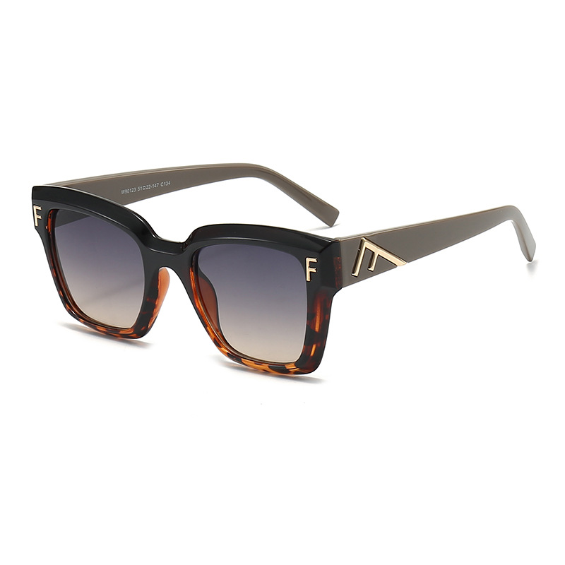 2025 hot free shipping Light luxury boxy fashionable sunglasses high-end sunshade sunglasses for women men
