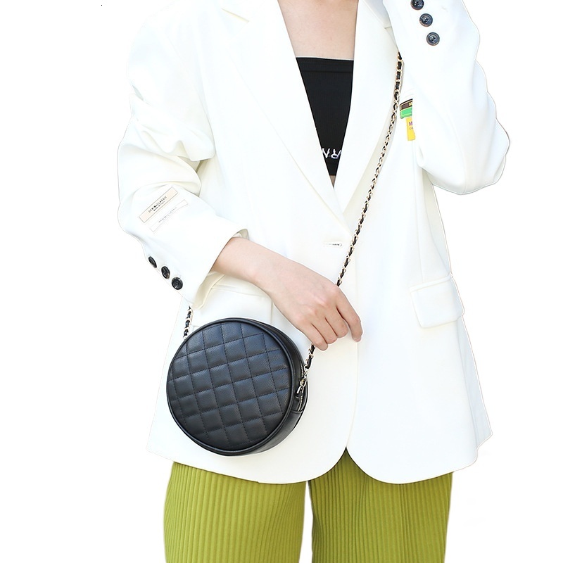 designer 2025 Spring/Summer New Mini Phone Bag Round Bag Korean Style High-end Quilted Chain Shoulder Crossbody Small Bag for Women