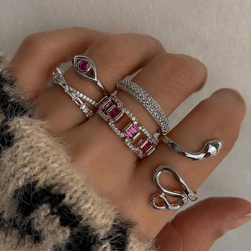 New European and American Style Alloy Snake shaped Ring Set Five piece Stackable Rings for Women