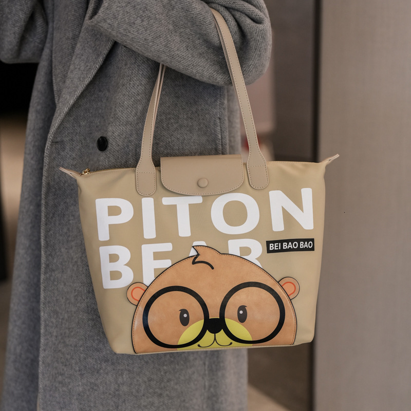 New Large Capacity Designer Bag Cute Girls' Single Shoulder Underarm Casual Versatile Bear Tote Free Shipping Bag For Women Beach Bag Handbag