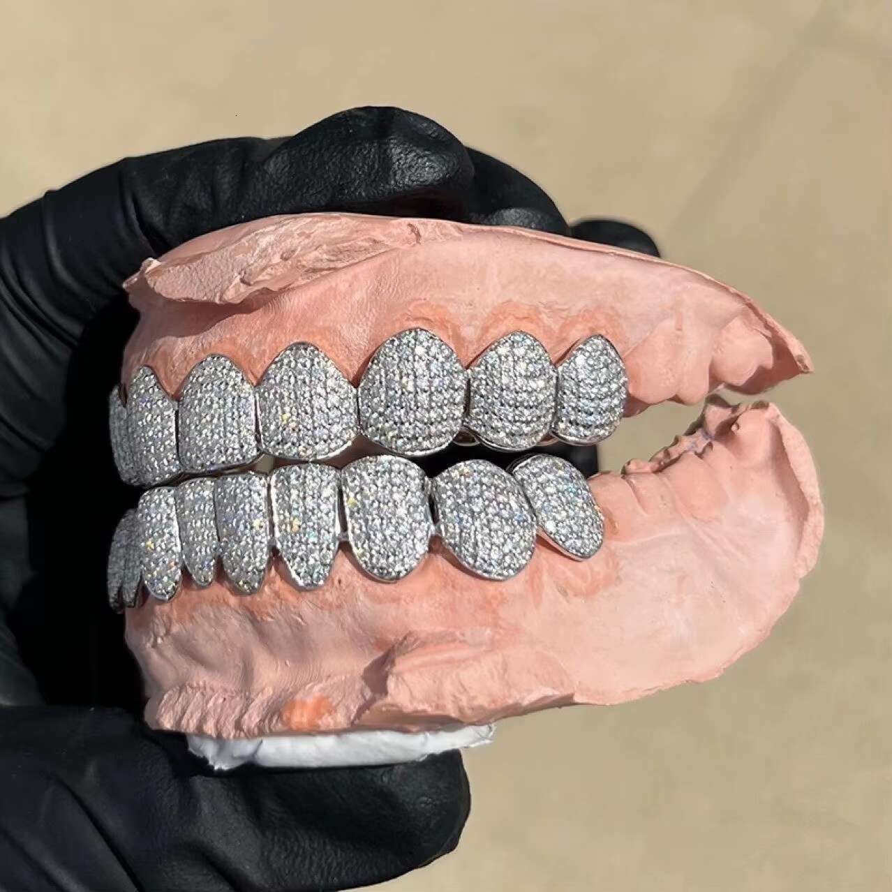 Hip Hop Jewelry Moissanite Grills Custom Real Siold 925 Silver Diamond Past Tester Iced Out VVS Moissanite Diamond Teeth Grillz