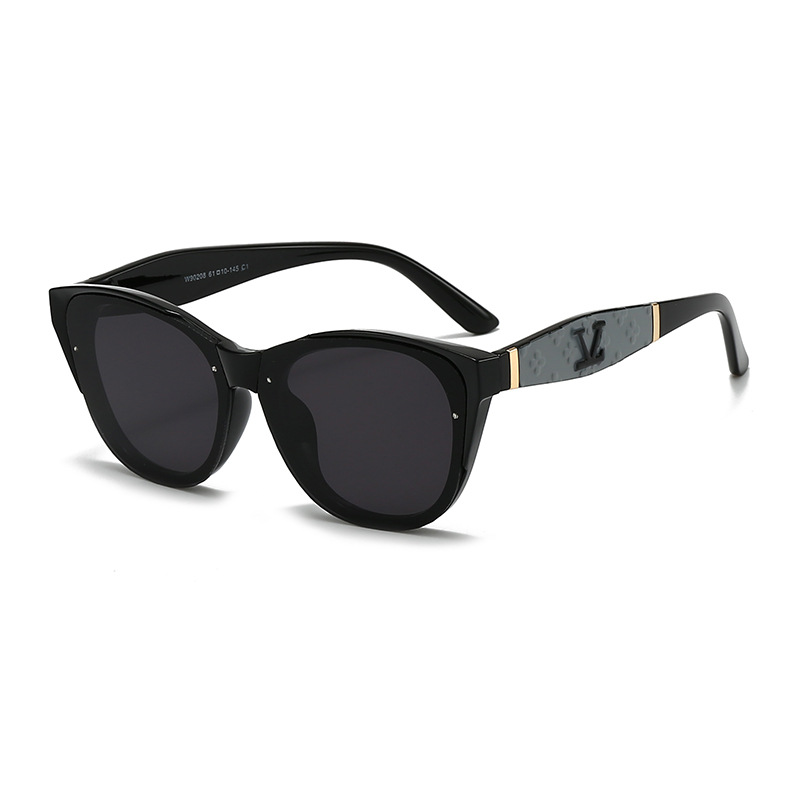 2025 hot free shipping Retro fashion designer sunglasses with UV protection and premium texture for women men