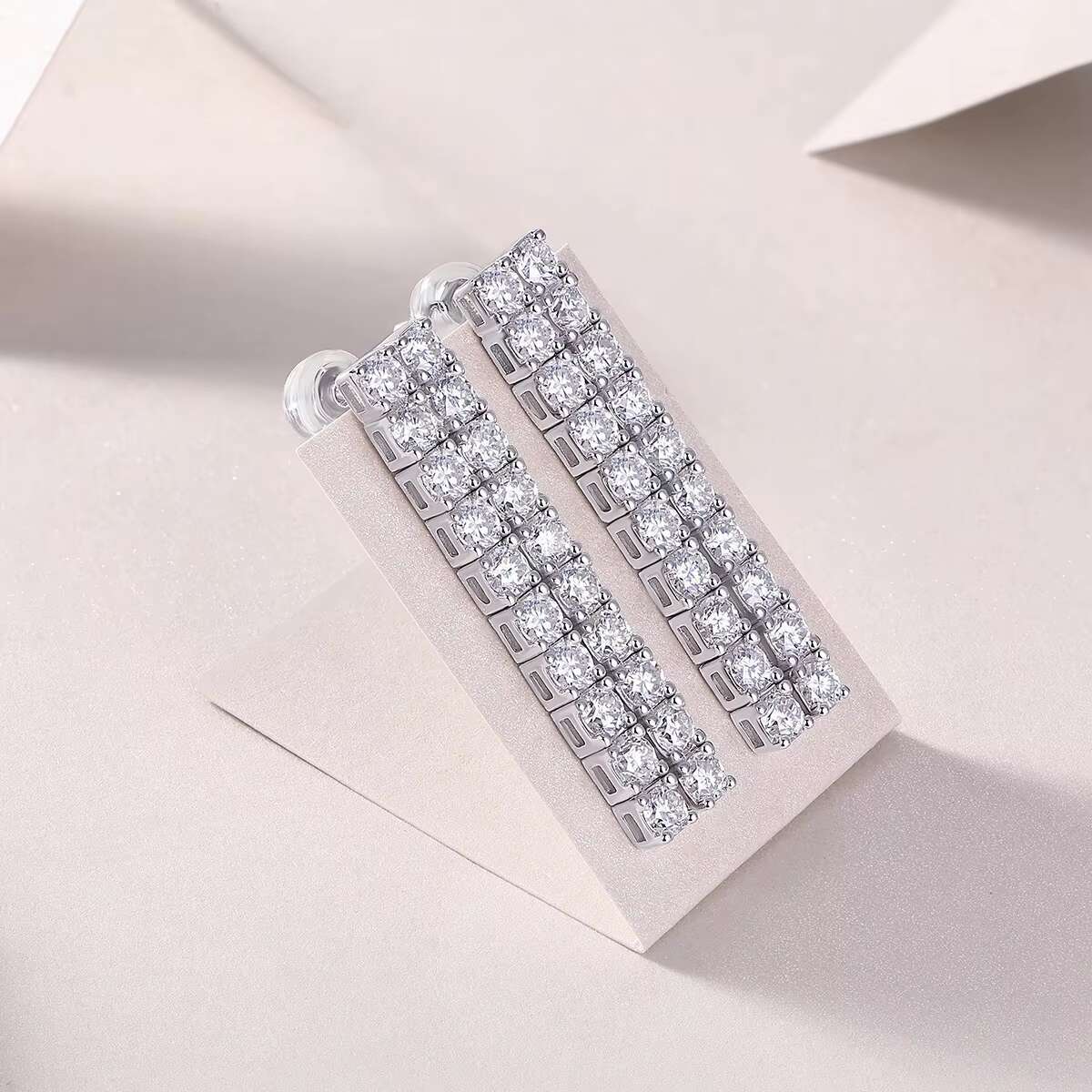 Good Selling Moissanite Diamond Earrings 925 Sterling Silver Fine Jewelry Moissanite Double Row Stud Earring