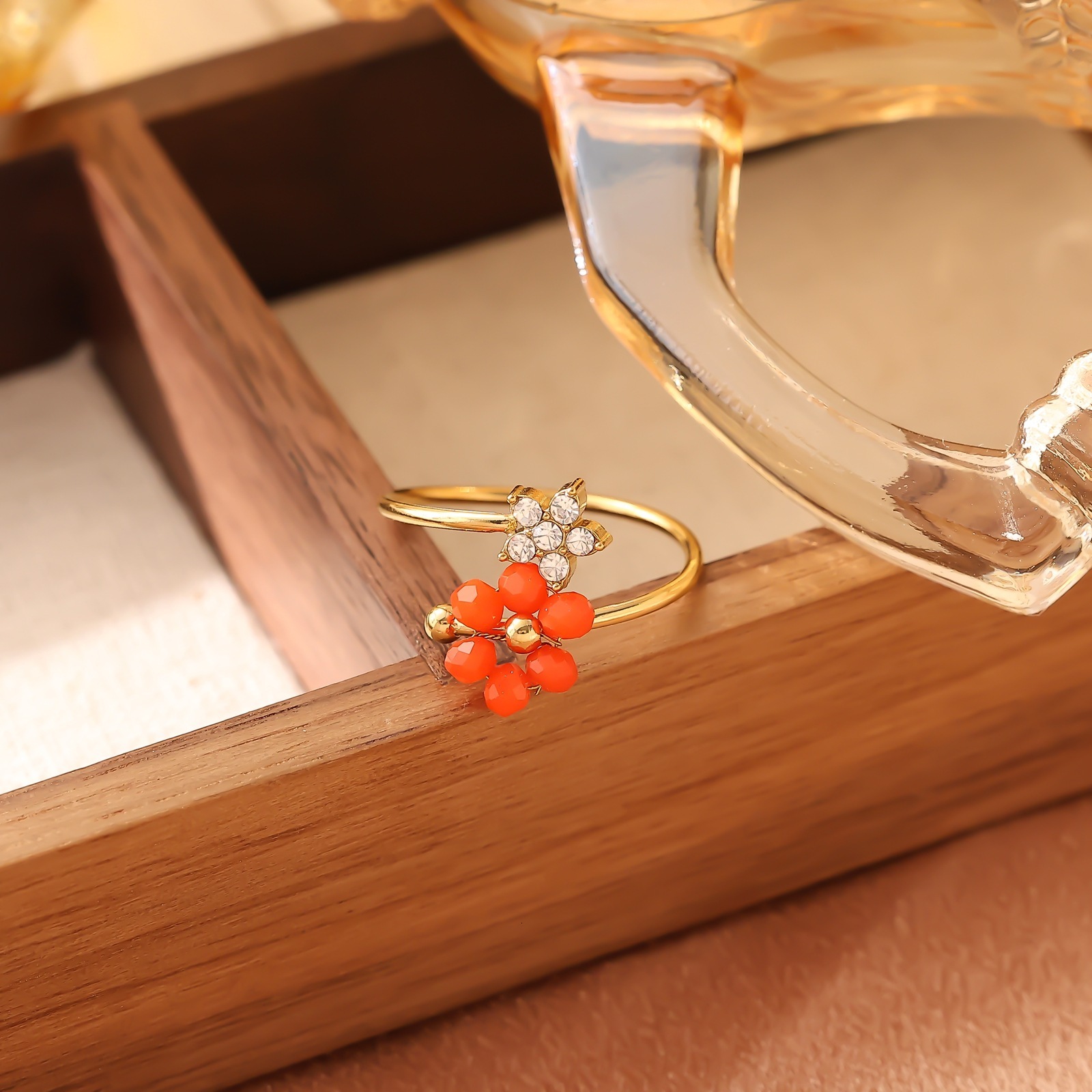 Fashion Stainless Natural Stone Flower Zircon Design Light Luxury High-end Non-fading Open Titanium Steel Ring