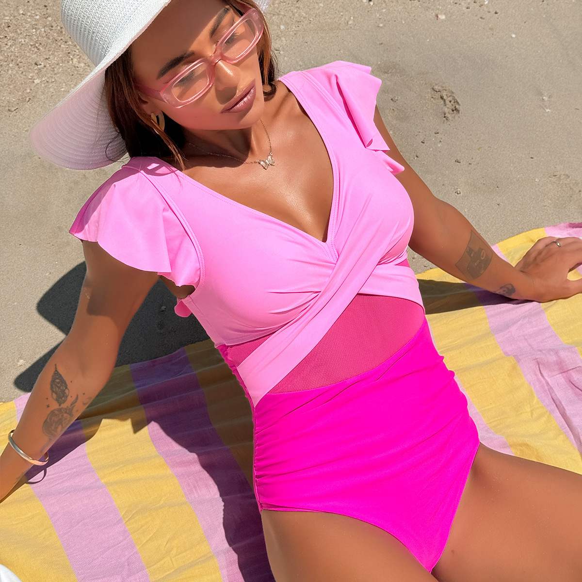 Outdoor Summer Beach Sexy Women Free Shipping 2025 New Designer Shoes One-piece New Bikini Women's Quick Drying Sports Swimsuit