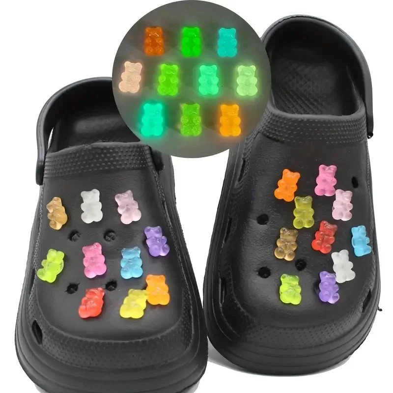 1020pcs GlowintheDark Cute Bear Shoe Charms Luminous DIY Decoration Accessories for Clogs 250528