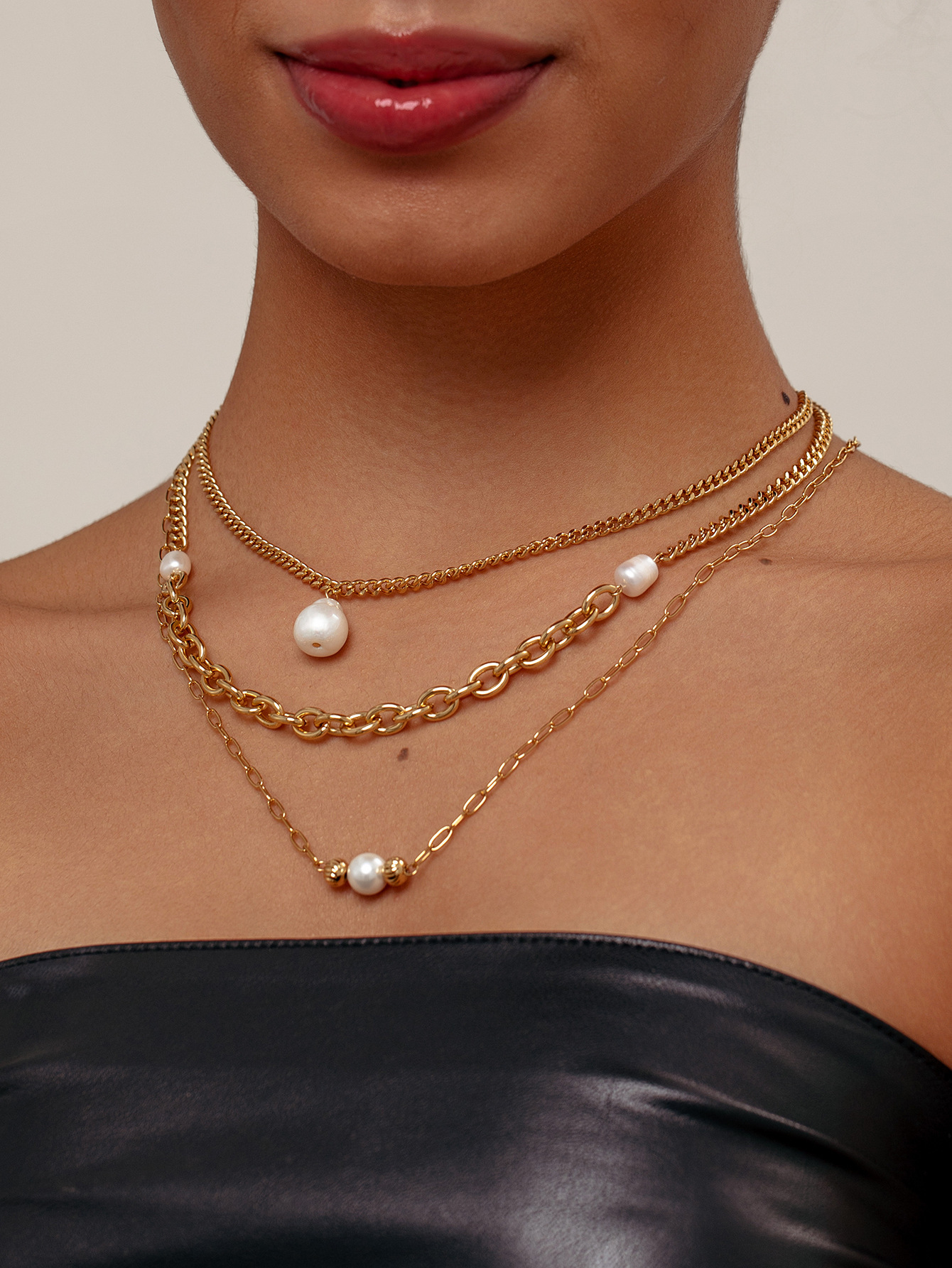 Design Imitation Baroque Style Three-in-One Pearl Necklace