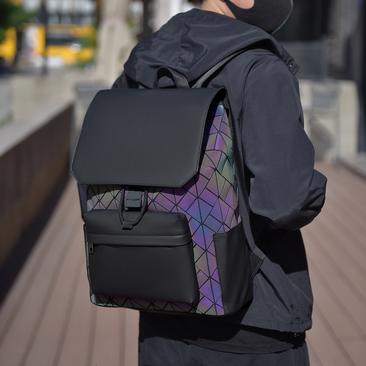 Free Shipping Outdoors Textured Backpack For Men Designer Bag Quilted Laser Reflective Student School Bag Large Capacity Commuter Laptop Backpack Whol