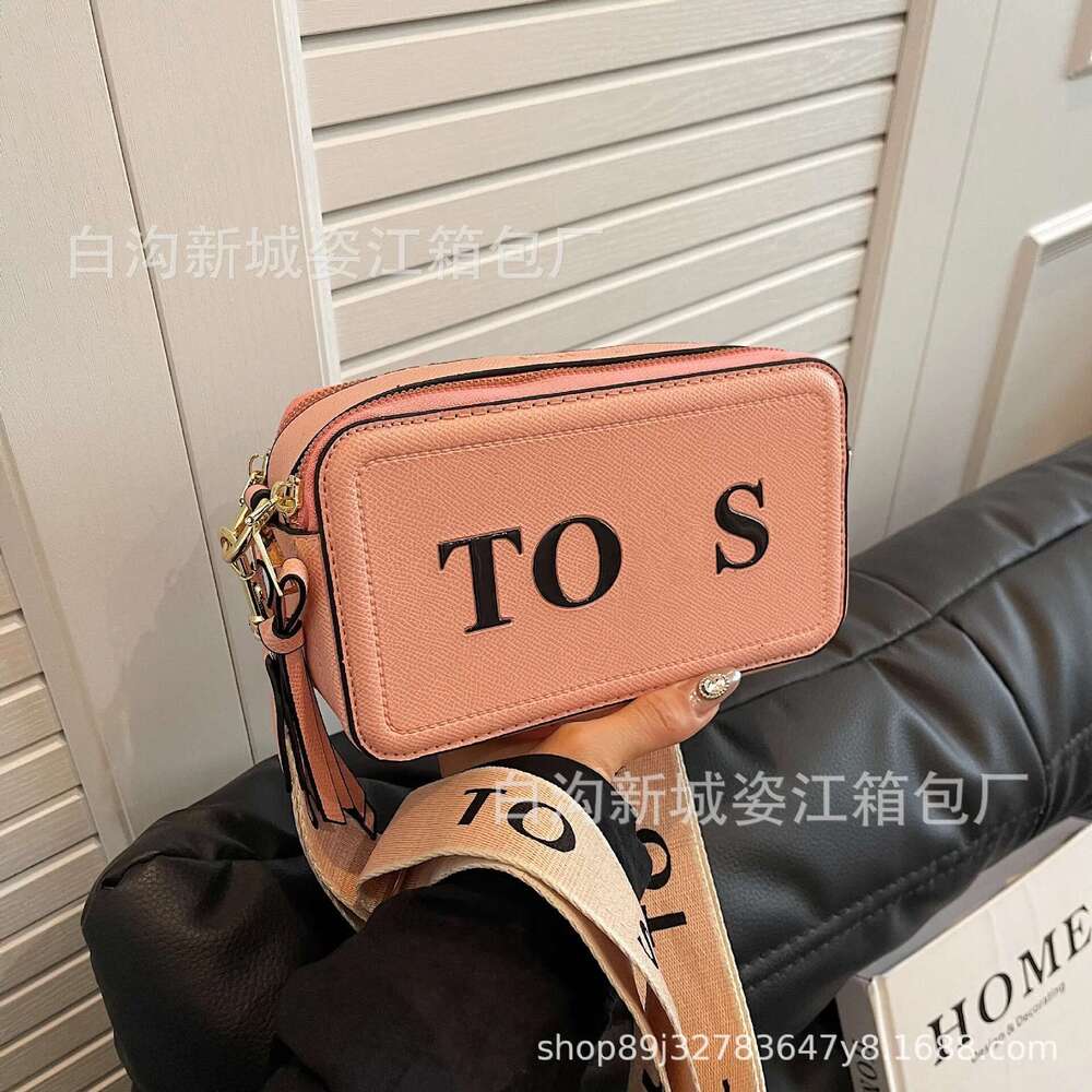 Fashionable Pure Color Camera Hot Sale Of The Season New Simple Handheld Crossbody Personality Trendy Shoulder Bag For M