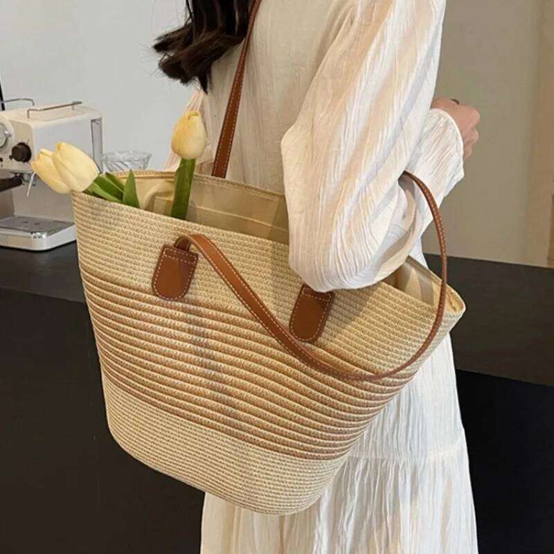 Straw women's summer inswind 2024 new beach seaside outdoor travel vacation large capacity shoulder bag