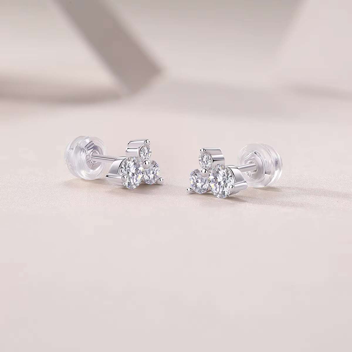 Push Back Classic Moissanite Stud Earrings White Gold 925 Sterling Silver VVS Mossanite Diamond Men Women E23091317202