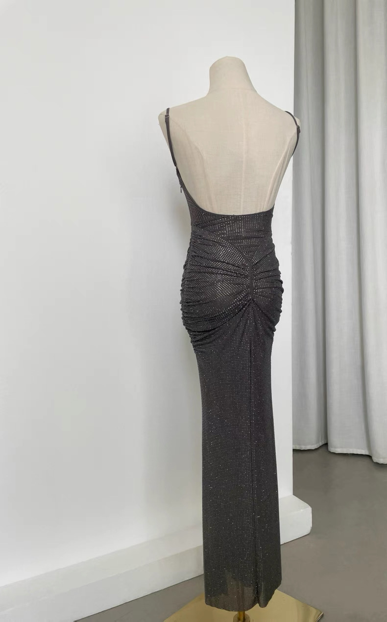 Women's sequined sparkling dress, formal thin shoulder strap, mid-length tight dress, sparkling backless wedding halter dress, slit