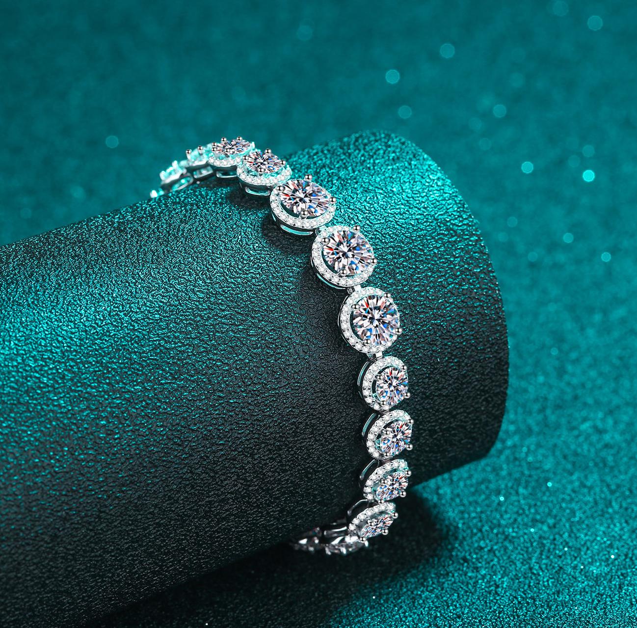 925 Sterling Silver Bracelet with Moissanite Stones, Luxury Gold-Plated Bangle for Women, Adjustable, Wholesale Available