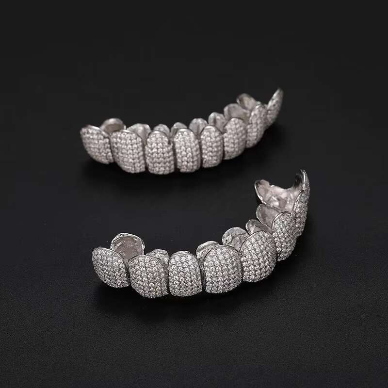 Customizable Hip Hop Sterling Silver Diamond Grills VVS Moissanite Teeth Grillz with Gold Plating Body Jewelry for Gifts