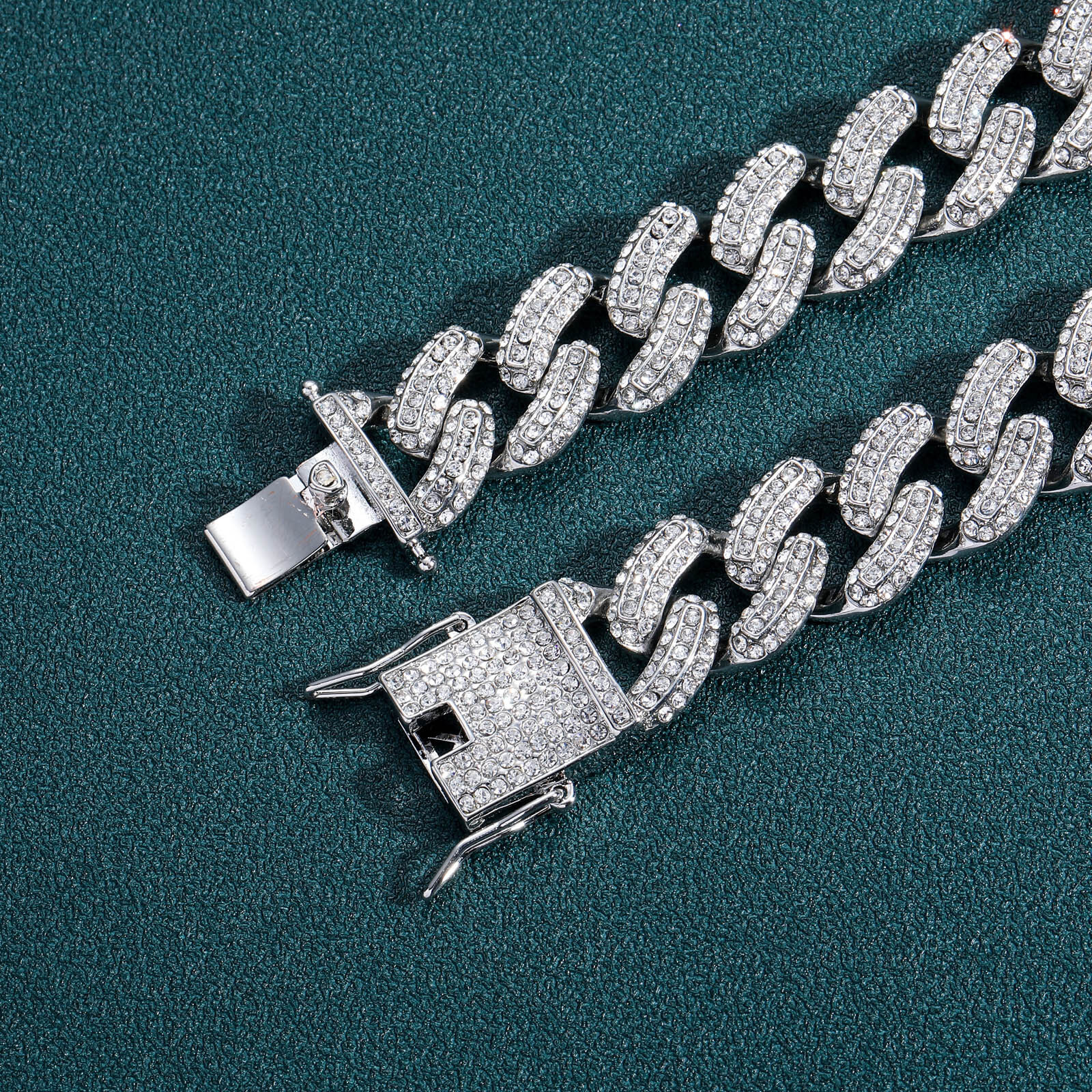 Bracelet hip hop CUBAN CHAIN 19mm three row diamond domineering mens hip hop Bracelet personalized trendy accessories moissanite