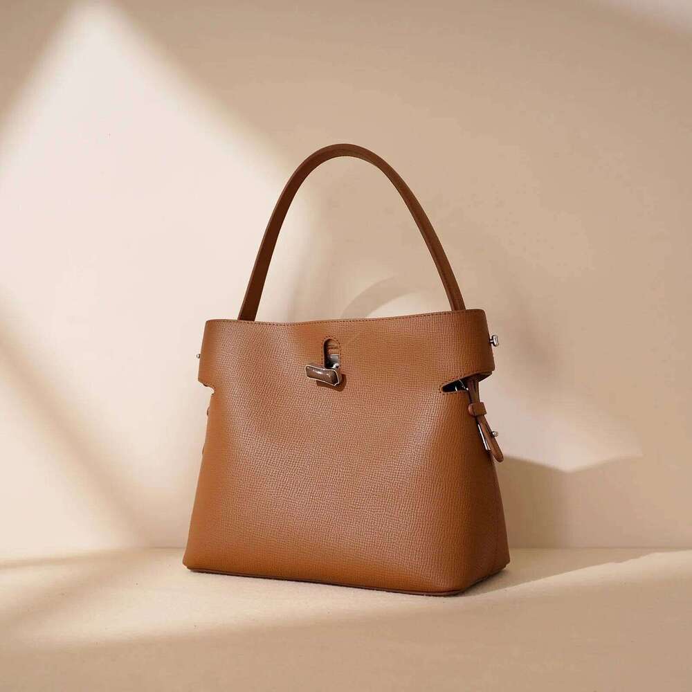 Motingsome Shoulder Women 100% Genuine Leather Handbag 2025 New Lady Fashion Style Tote Bucket Bag Satchel 250514