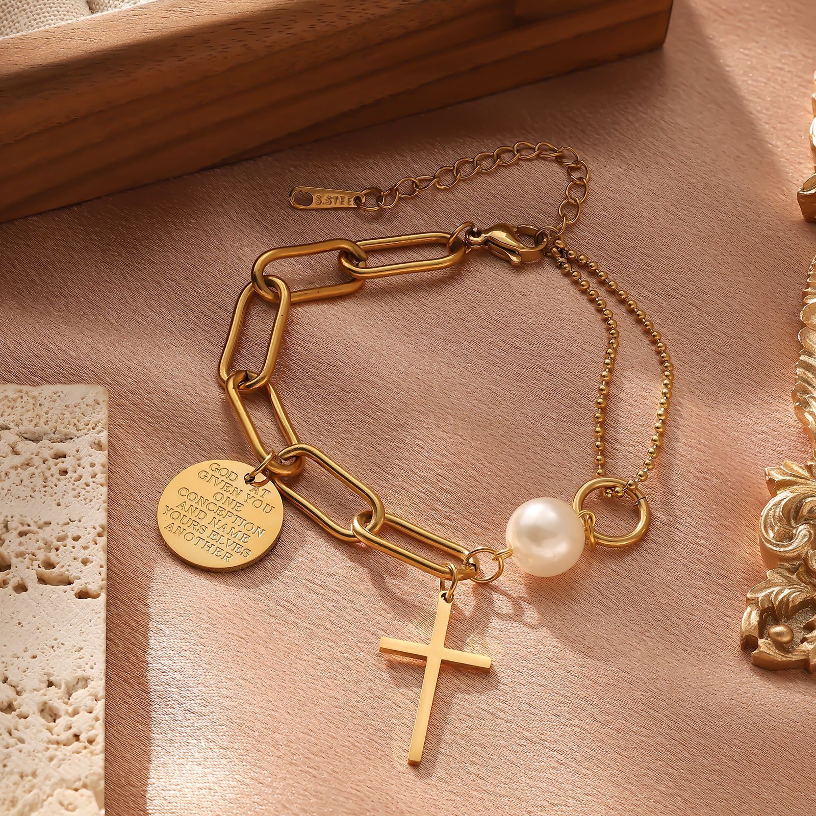 Anti-Fading Bracelet Titanium Steel Non-Fading Electroplated Women Ins Style Internet Celebrity