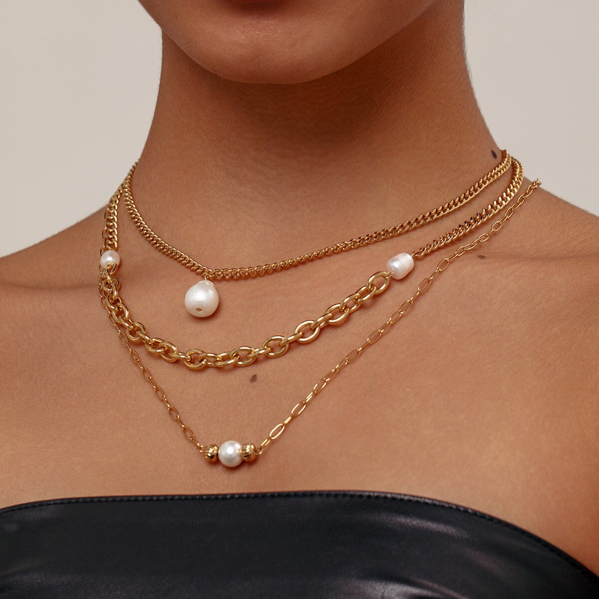 Design Imitation Baroque Style Three-in-One Pearl Necklace