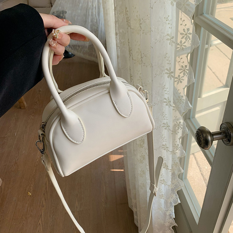 designer Korean INS New 2025 Niche Design Boston Bag for Women Simple Versatile Handbag Crossbody Small Square Bag