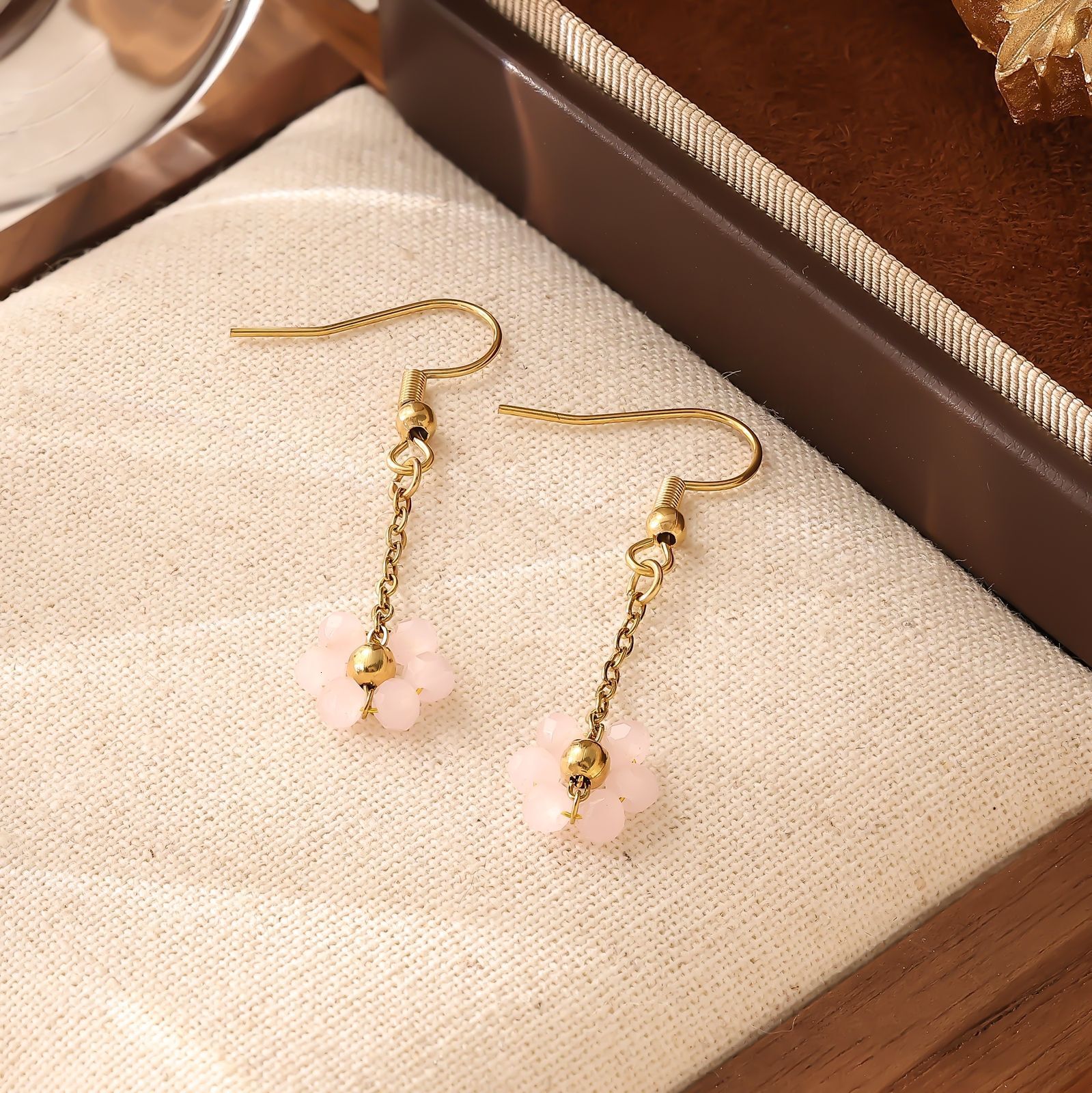 Seed Bead Flower Cat Paw Earring Set for Women Trendy Personality Heart Ear Clip Jewelry