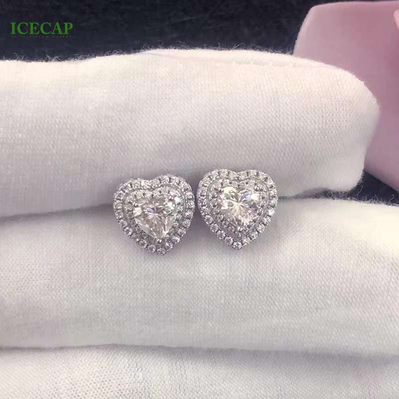 Ready to Ship VVS Moissanite Stud Earrings Wholesale Price 925 Sterling Silver Diamond Men Women Earrings