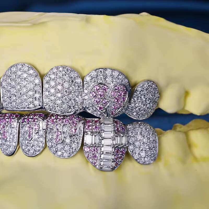 Customized 8Top 8Bottom Teeth Perm Cut VVS Round Baguette Cut Moissanite Diamond S925 Silver Solid Gold Teeth Grillz