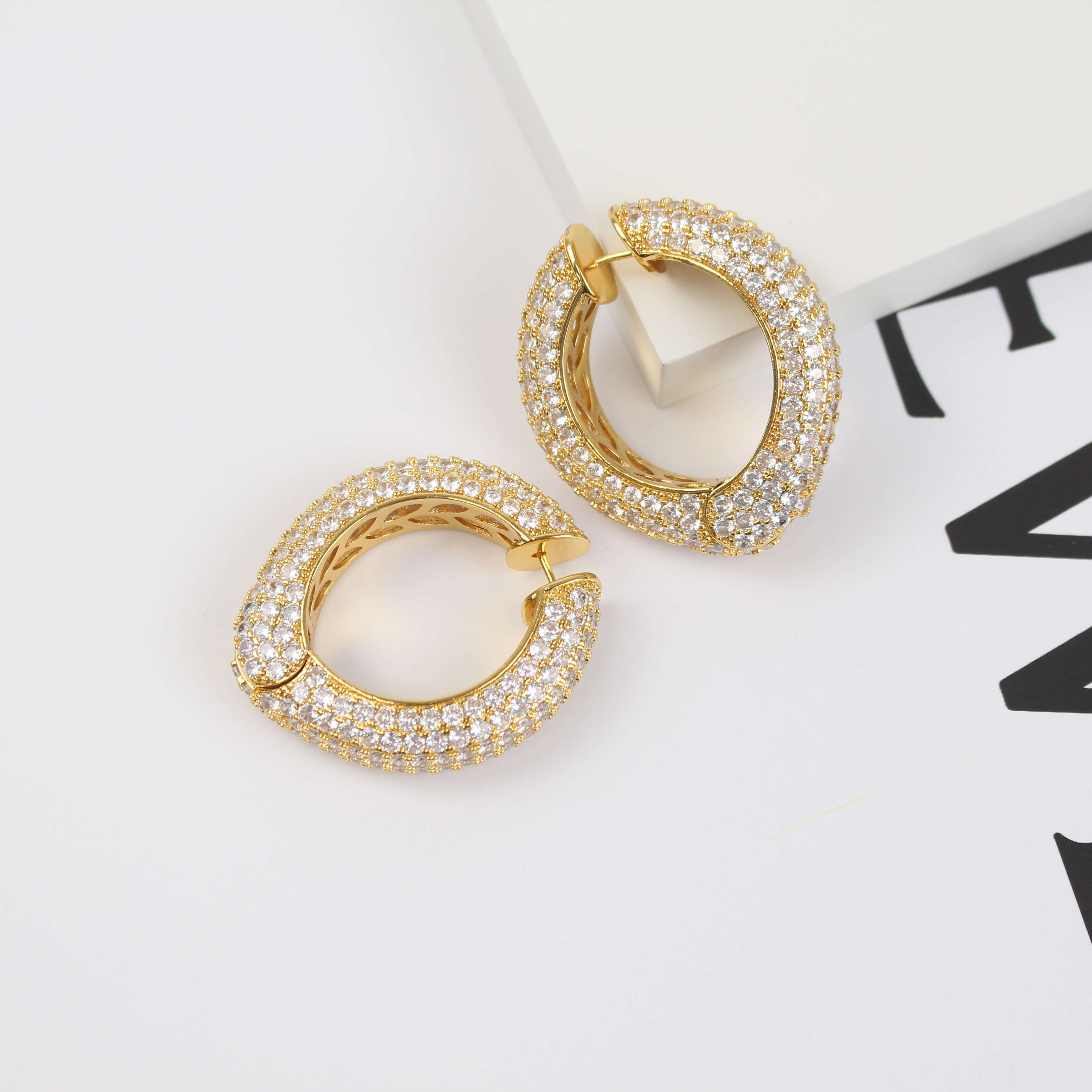 High Quality Vintage Jewelry Intay Moissanite Gold Plated Real Earrings with 925 Silver Pin Low Price Factory Ready Stock