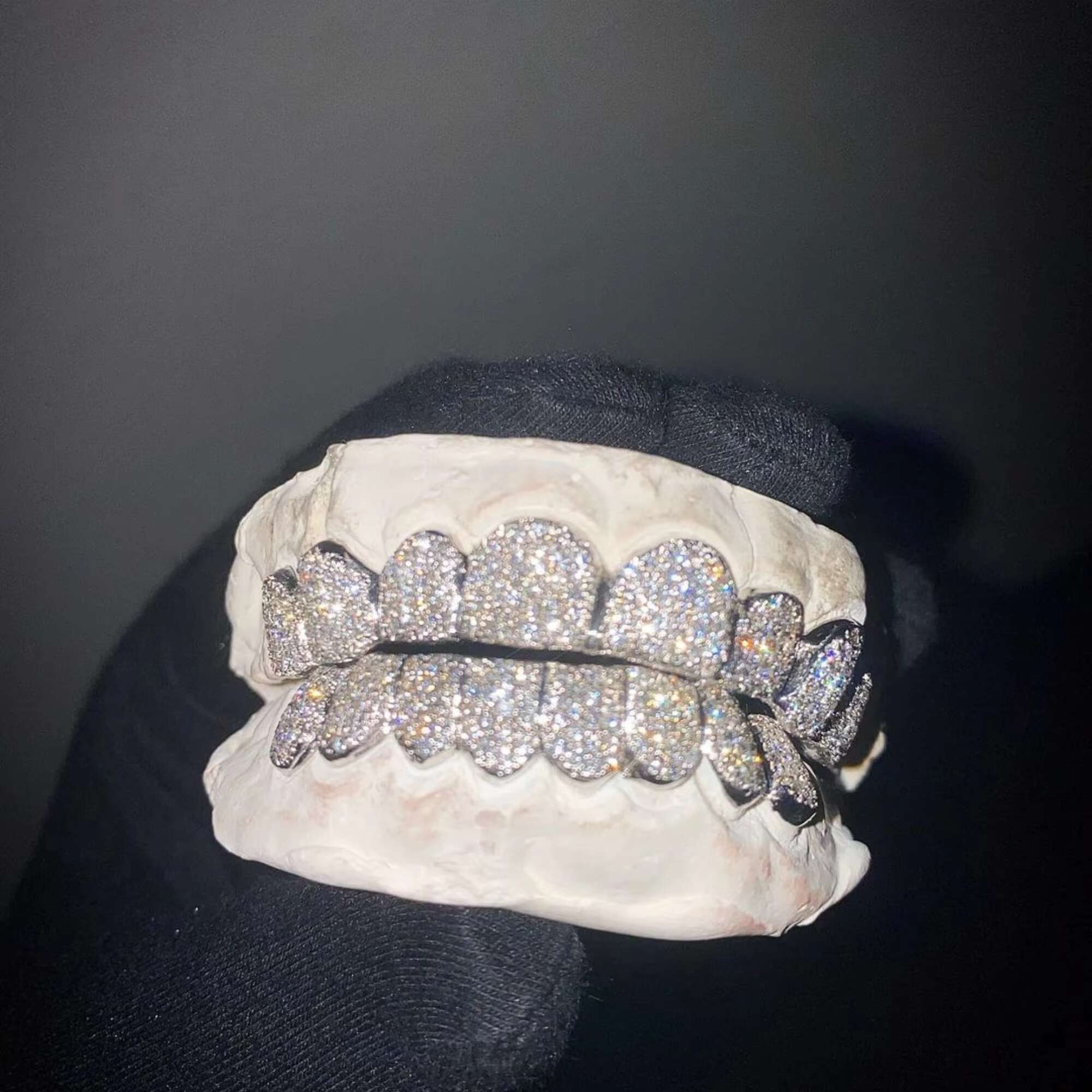 Hip Hop Custom 925 Silver Teeth Grillz Iced Out Moissanite Diamond Grillz Teeth Silver Jewelry Best Price Hip-hop braces